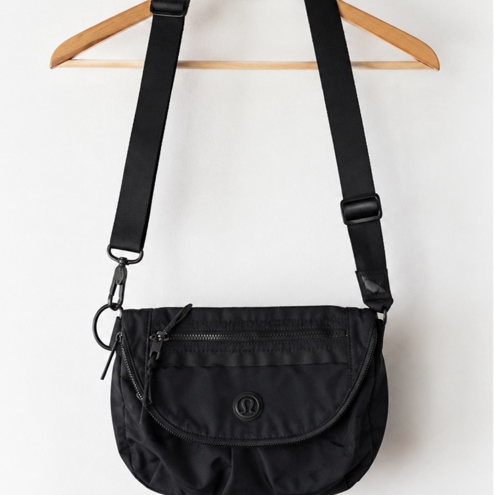 Lululemon Black Crossbody Bag